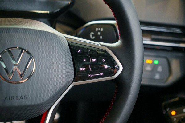 2025 Volkswagen ID. 5 E2 GTX SUV Image 12