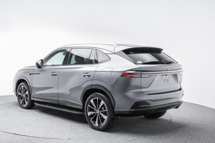 2026 MG HS Super Hybrid Essence SUV Image 5