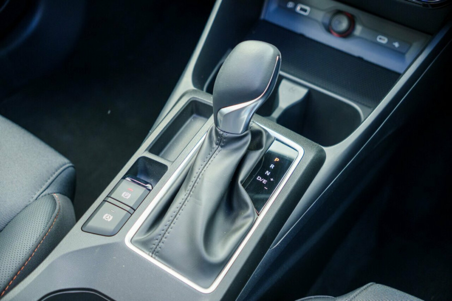 2025 MY25.5 MG MG3 ZP22 Essence Hybrid+ Hatch Image 14