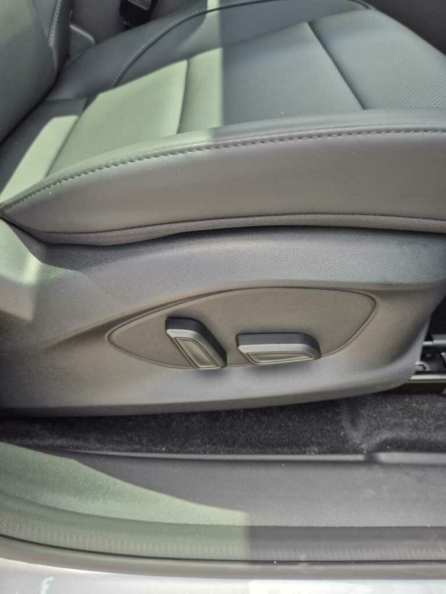 2025 MY25.5 MG ZS ZS32 Essence Hybrid+ SUV Image 12