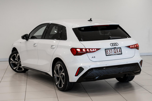 2026 Audi A3 GY TFSI 110kW S line Hatch image 2