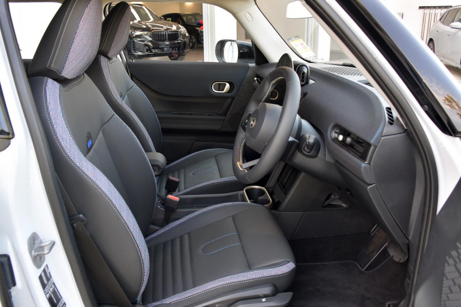 2026 MINI Cooper F65 C Classic Hatch