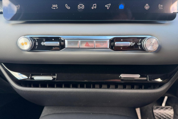 2026 MG MG4 AH4E Essence 64 Hatch Image 18