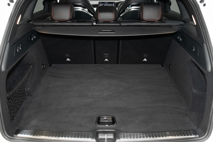 2022 Mercedes-Benz GLC-Class GLC43 AMG SUV Image 12