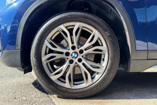2017 BMW X1 F48 sDrive20i SUV Image 19