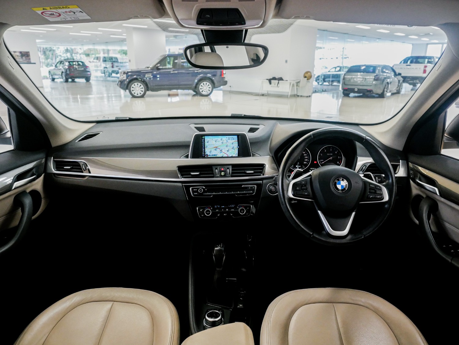 2016 BMW X1 F48 xDrive20d SUV Image 20