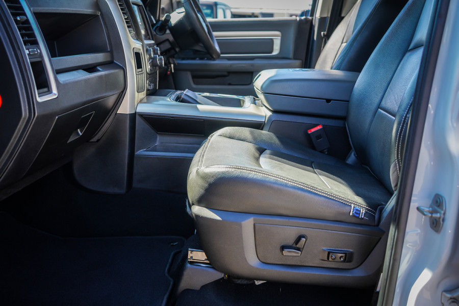 2020 Ram 1500 DS Warlock Ute Image 32