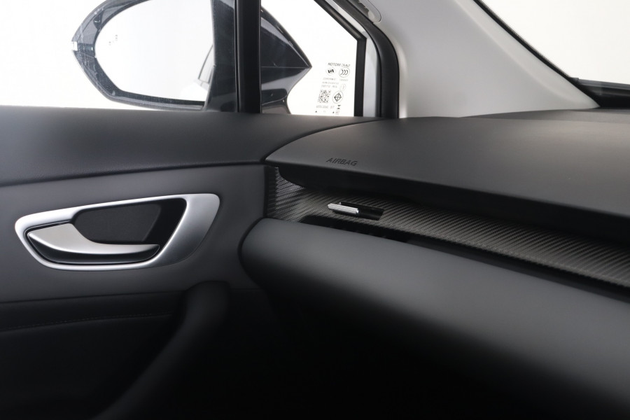 2026 MG MG4 MCE 64KW MCE Hatch Image 12