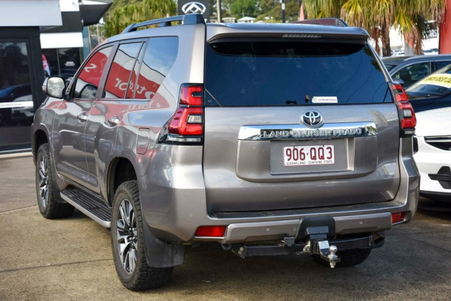 2023 Toyota LandCruiser Prado GDJ150R VX SUV Image 5