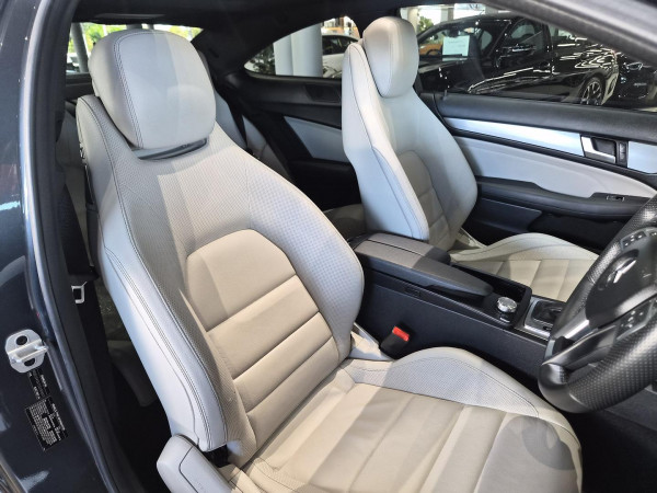 2014 Mercedes-Benz C-Class C204 C250 Coupe image 14