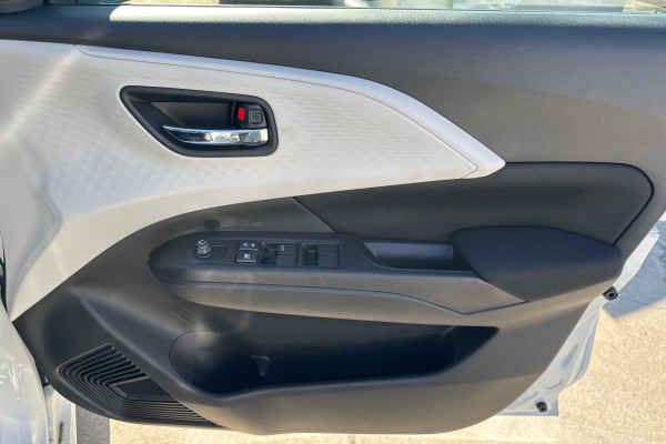 2025 Suzuki Swift Hybrid UZ Hybrid Plus Hatch Image 9