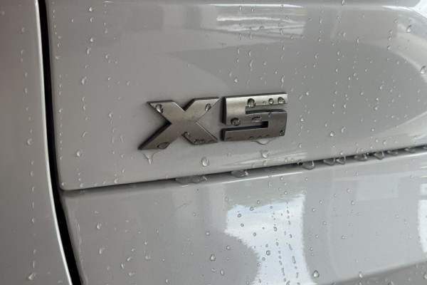 2019 BMW X5 G05 M50i Steptronic SUV Image 6
