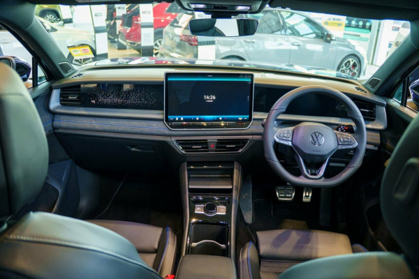 2026 Volkswagen Tayron R4 195TSI R-Line SUV Image 17