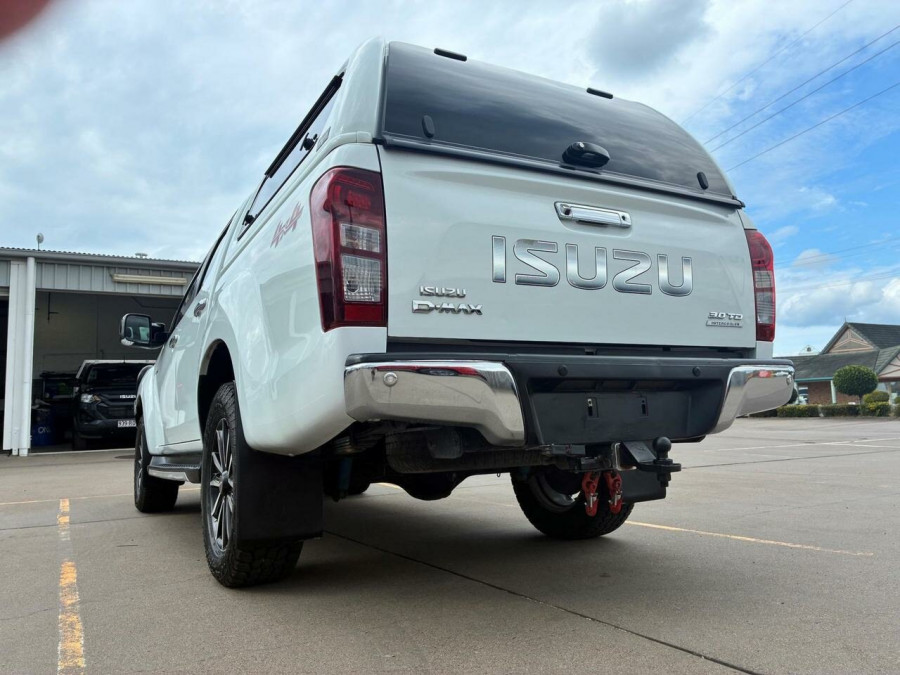 2019 Isuzu D-MAX TF LS-T Ute Image 7