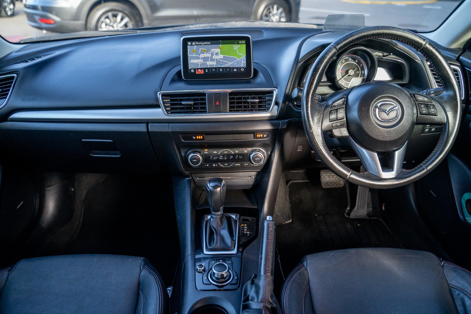 2013 Mazda 3 Hatchback Image 7
