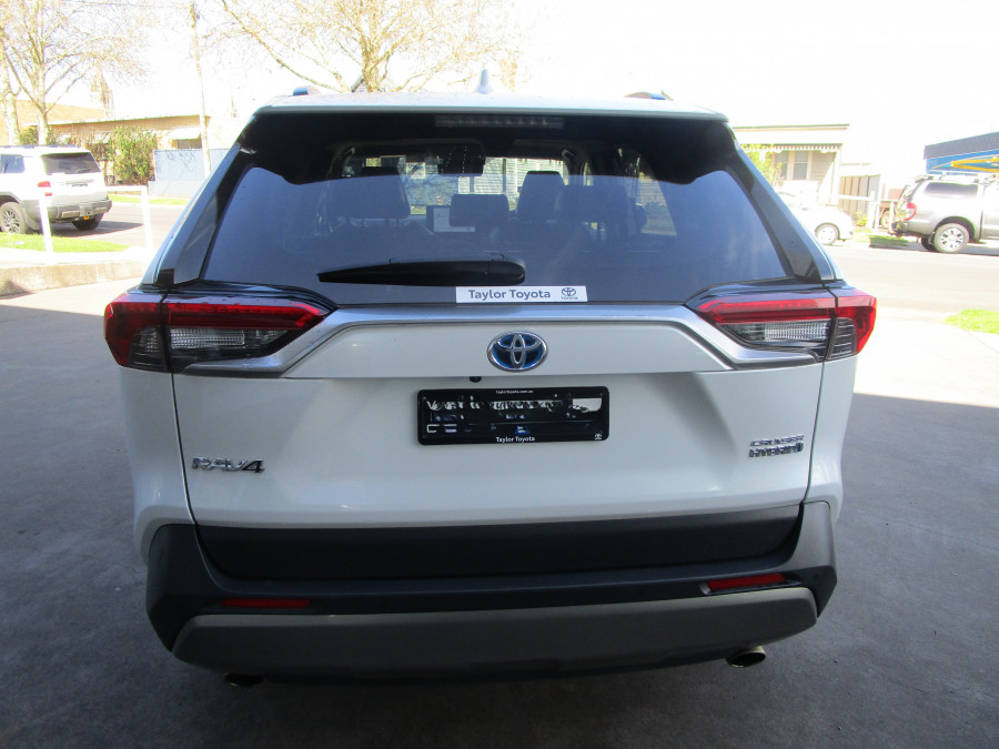 2022 MYov Toyota RAV4 AXAH54R Cruiser SUV Image 5