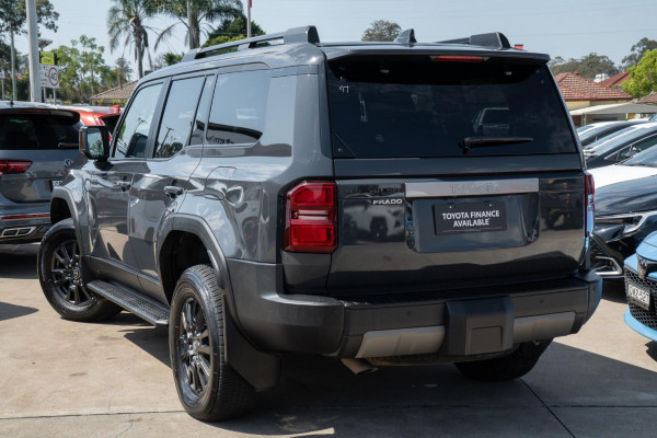 2025 Toyota LandCruiser Prado GDJ251R GXL SUV Image 2