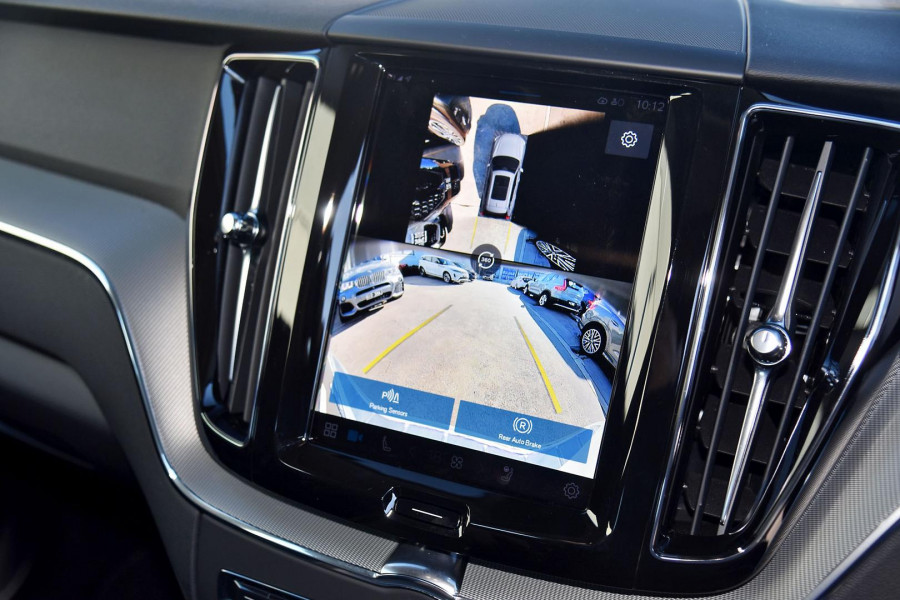 2025 Volvo XC60 UZ Plus B5 SUV Image 23