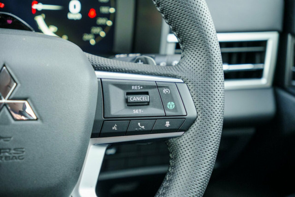 2025 Mitsubishi Outlander ZM Aspire SUV Image 13