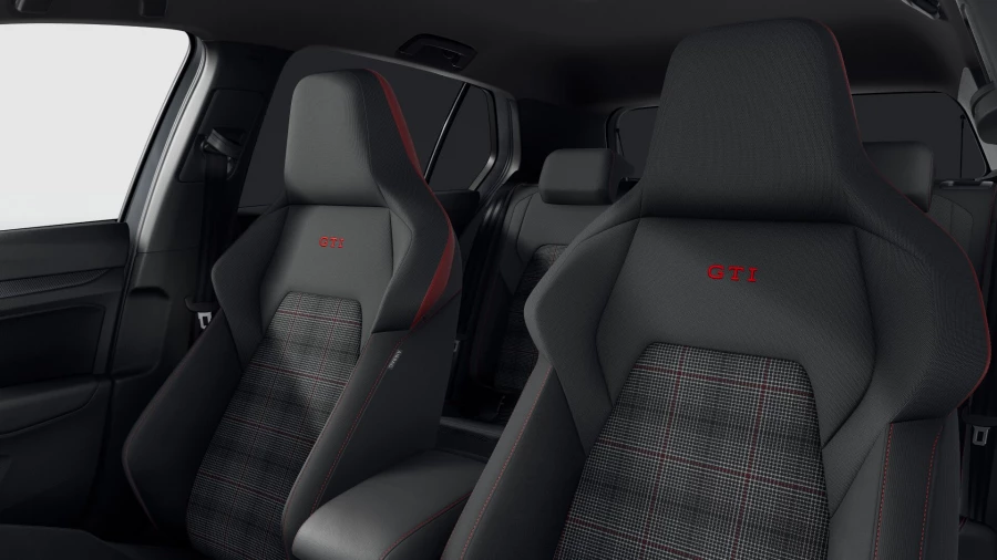 2025 Volkswagen Golf 8.5 GTI Hatch Image 11