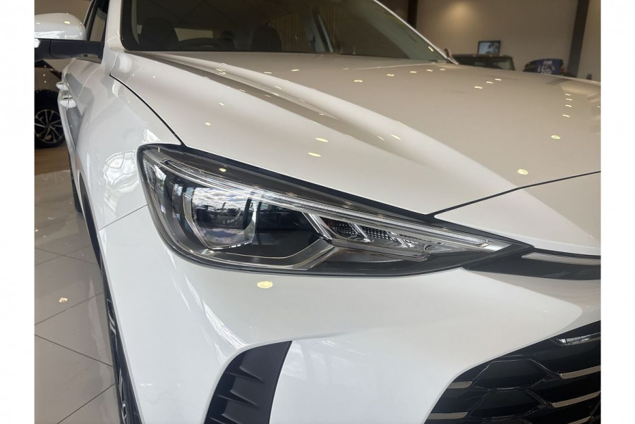 2024 MY25 MG ZS ZS32 Excite Hybrid+ SUV Image 17