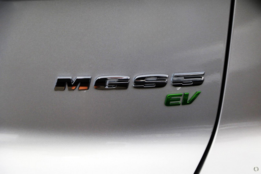 2025 MG MGS5 EV ZS3EM Essence 62 SUV Image 11