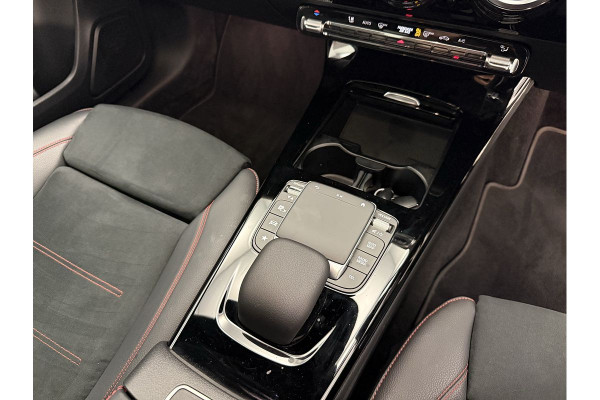 2022 Mercedes-Benz A-Class V177 A180 Sedan Image 21