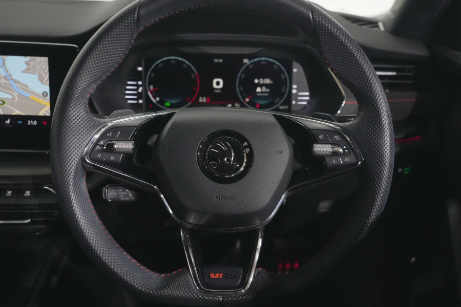 2022 Skoda Octavia RS SUV Image 12