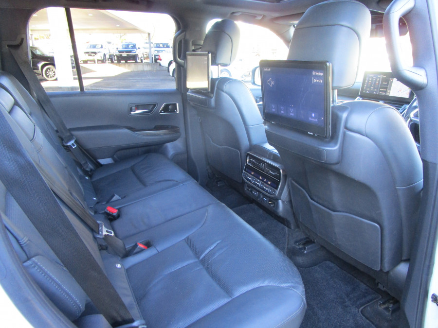 2021 Toyota LandCruiser 5E55190D0 Sahara Wagon Image 12