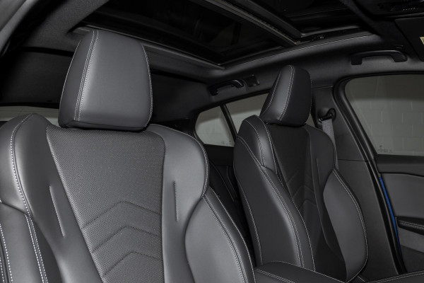 2025 BMW 1 Series F70 M135 xDrive Hatch image 10