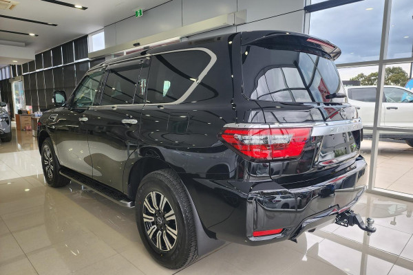 2026 Nissan Patrol Y62 Ti SUV Image 4