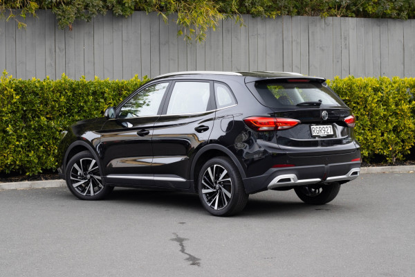 2025 MG ZS ZS32 Essence Hybrid+ SUV Image 3