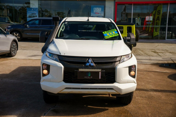 2019 MY20 Mitsubishi Triton MR GLX Cab Chassis Image 5
