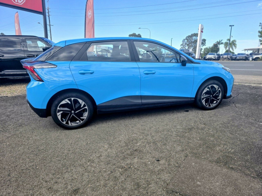 2024 MG MG4 MEH32 Excite 51 Hatch Image 4