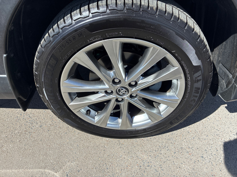 2018 Toyota RAV4 ASA44R Cruiser SUV Image 10