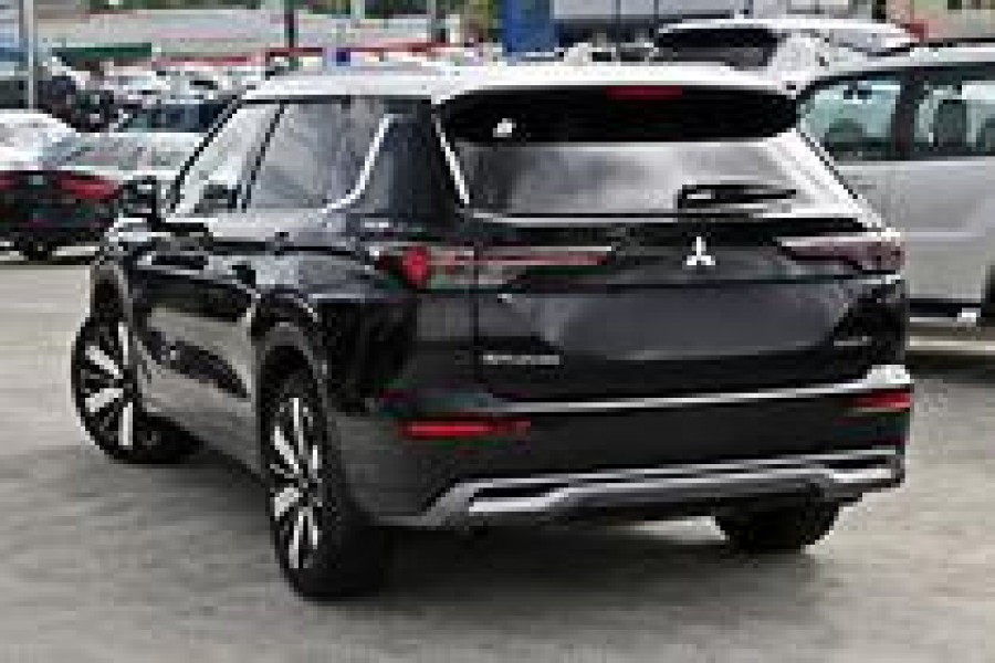 2025 Mitsubishi Outlander ZM Exceed Tourer SUV Image 6