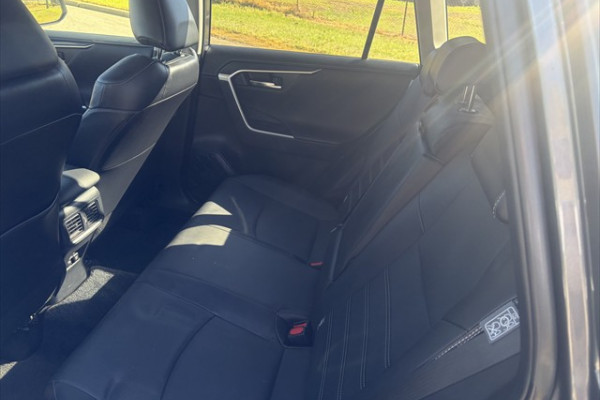 2022 Toyota RAV4 AXAH54R Cruiser SUV Image 7