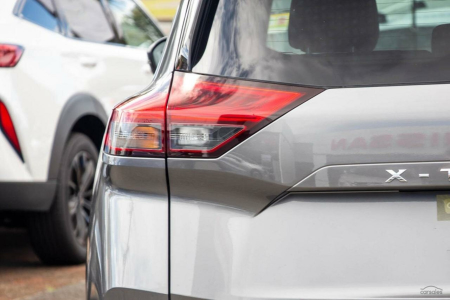 2025 Nissan X-Trail T33 ST-L SUV Image 6