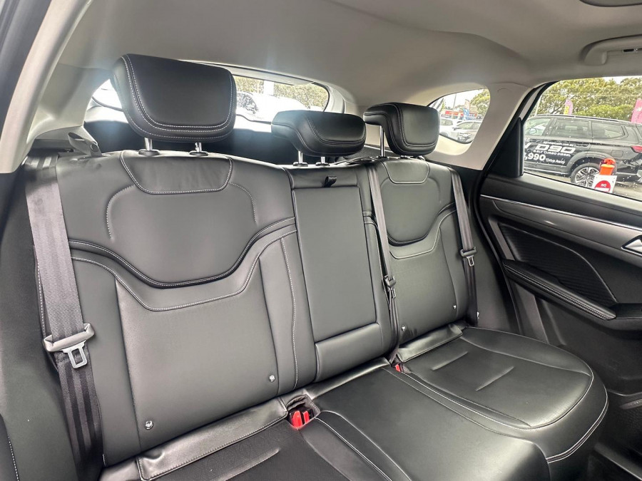 2026 GWM Haval Jolion A02 Vanta Hybrid SUV Image 13