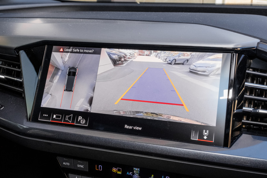 2024 Audi Q4 e-tron F4 55 SUV