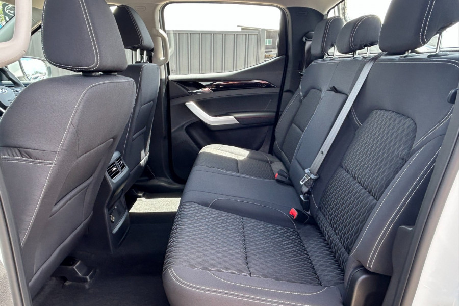 2025 LDV T60 SK8C Max PRO Ute Image 12