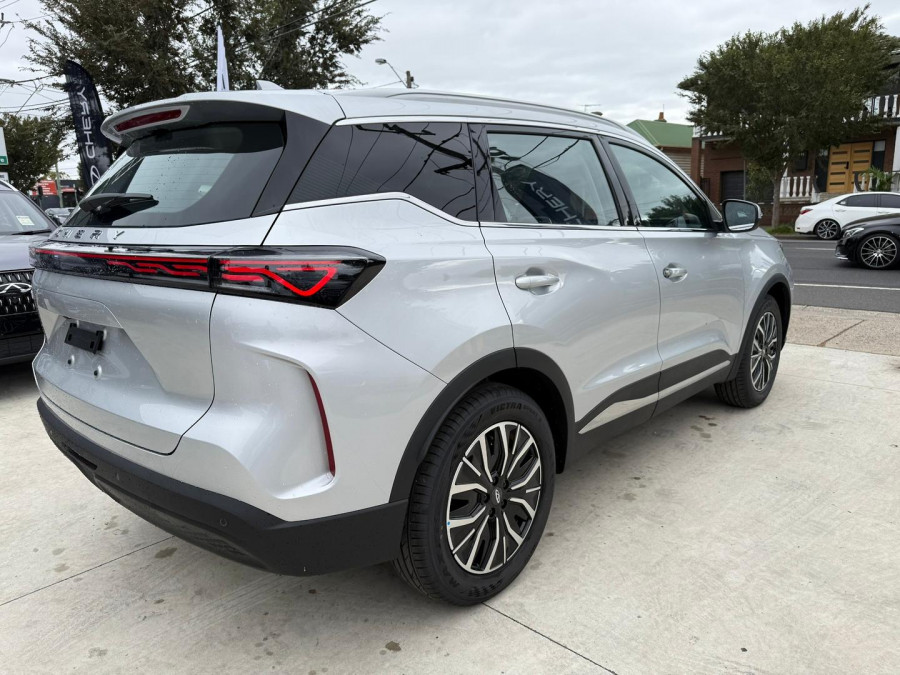 2026 Chery Tiggo 7 T32 Super Hybrid Urban SUV Image 1