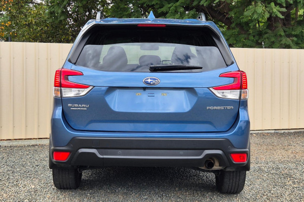 2022 Subaru Forester S5 2.5i-L SUV Image 6