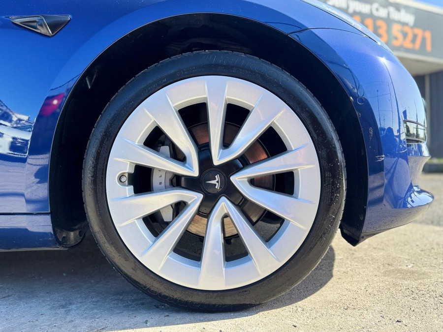 2023 Tesla Model 3  Rear-Wheel Drive Sedan Image 23