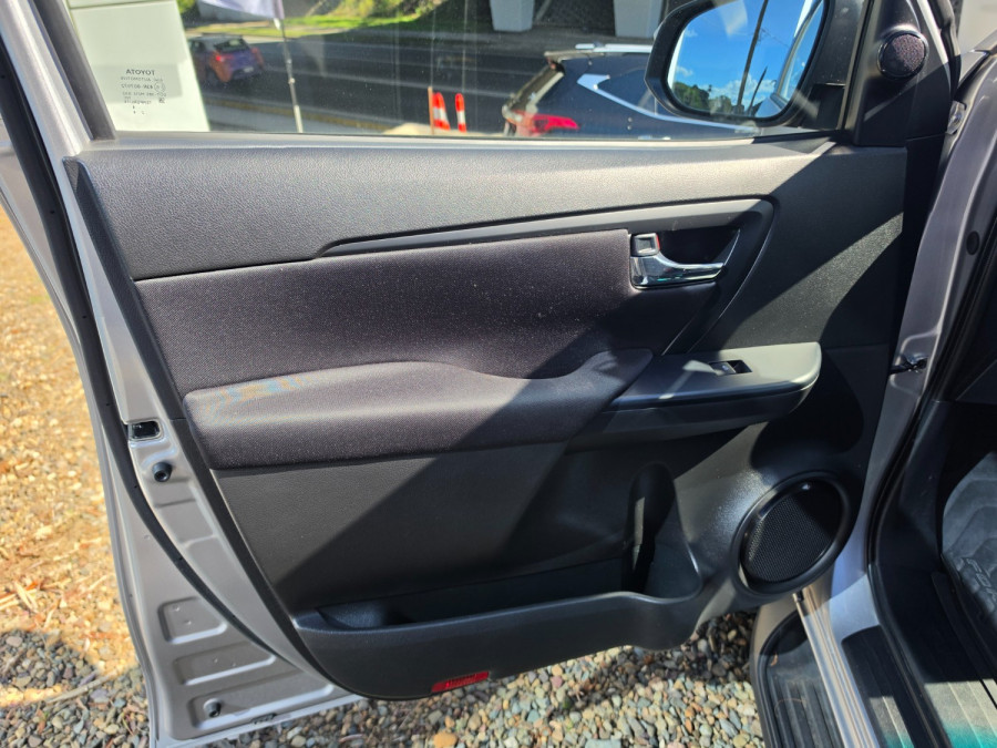 2024 Toyota Fortuner GUN156R GX SUV Image 35