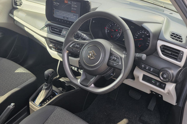 2026 Suzuki Swift UZ Hybrid Plus Hatch Image 11