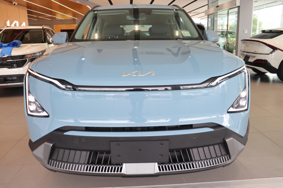 2026 Kia EV5 OVc Air Long Range SUV Image 5