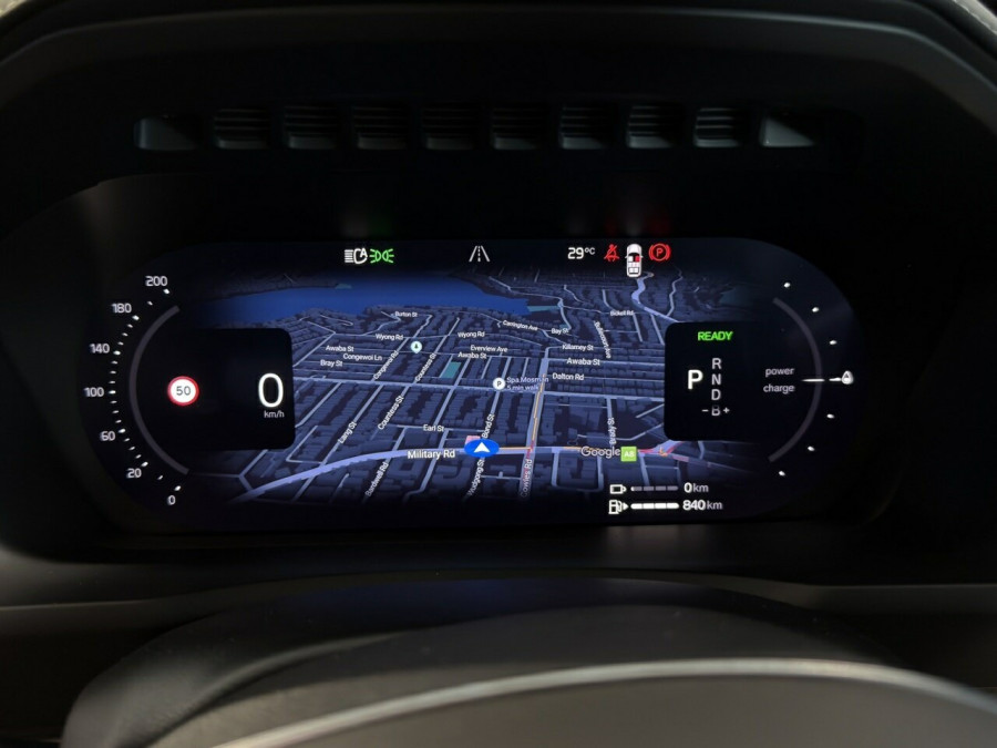 2026 Volvo XC90 L Series Ultra T8 Plug-in Hybrid Dark SUV Image 25