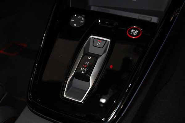2025 Audi RS 3 GY  Hatch image 11