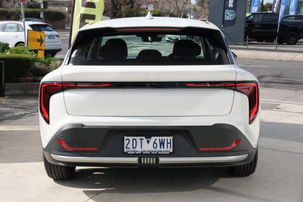 2025 MY26 Kia K4 CL4m S Hatch Image 3